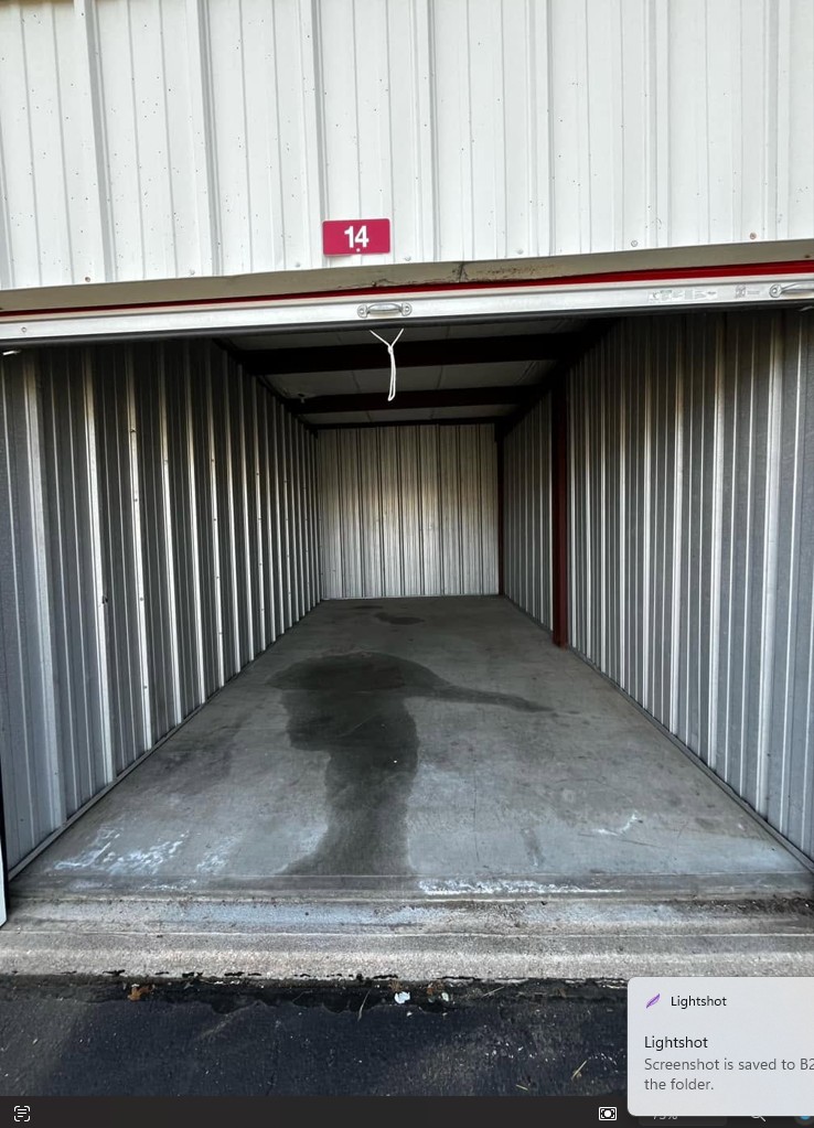 Garage clean and empty after service